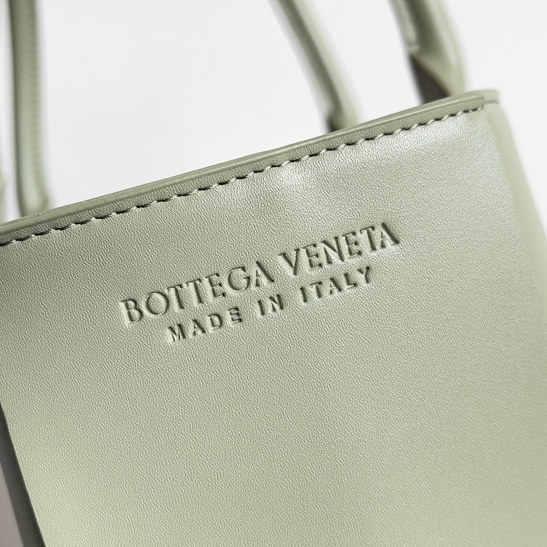 Bottega Veneta Shopping Bags